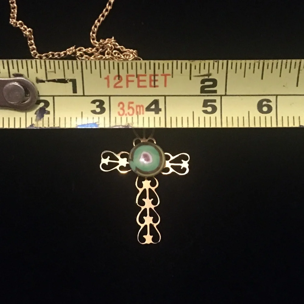Beautiful Vintage Child’s Jesus Cross Necklace